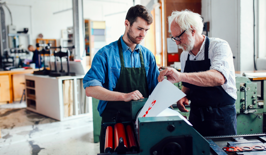 Renforcer la collaboration entre mentors, tuteurs et collaborateurs : clé de l’apprentissage terrain