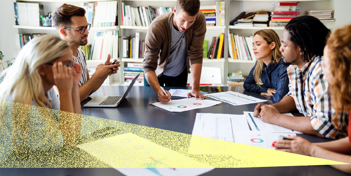 Commercial Management: From Data to Action in the Field